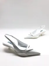 Женские туфли-лодочки Prada белые кожаные