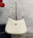Женская сумка Prada Cleo кожаная белая